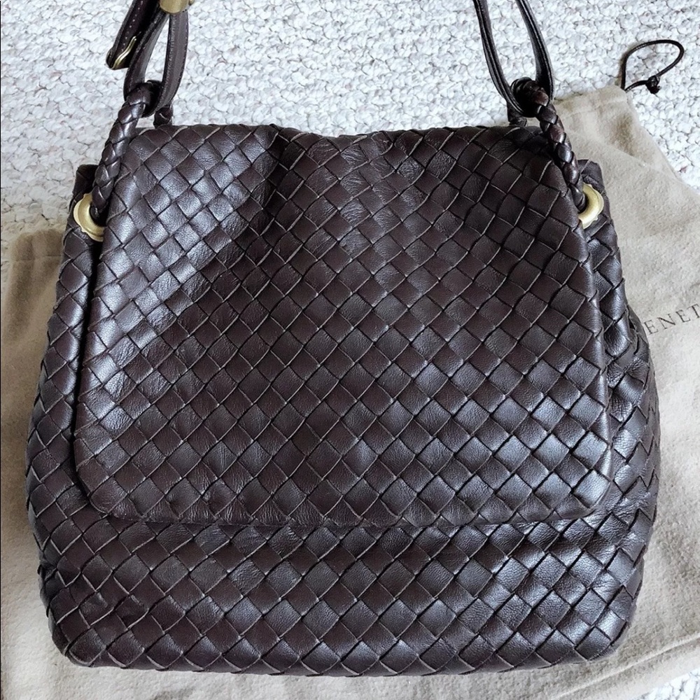 Authentic Bottega Veneta woven leather Handbag